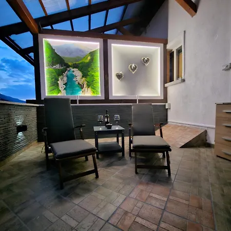 Apartment Smaragd Damir Antunovic-sobodajalec Kobarid