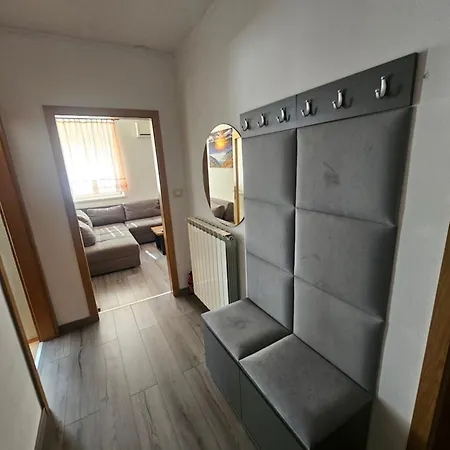 Smaragd Damir Antunovic-sobodajalec