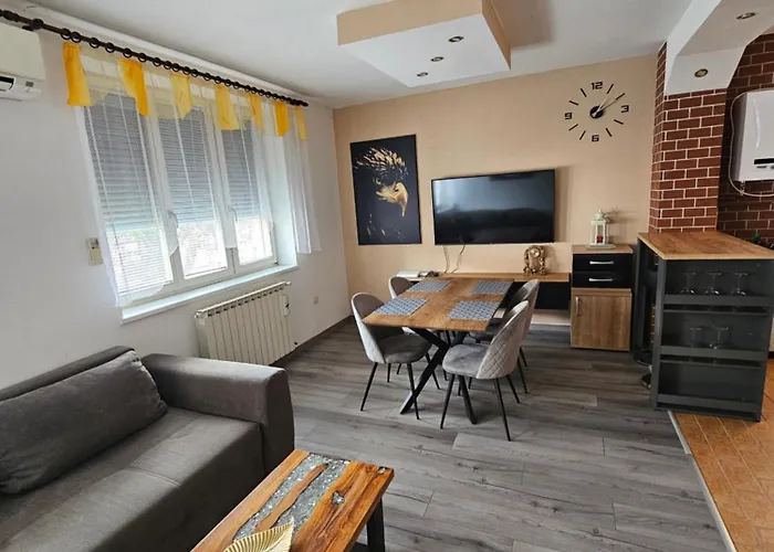 Smaragd Damir Antunovic-sobodajalec * コバリード